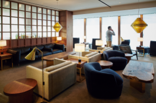 London Heathrow Lounge 02