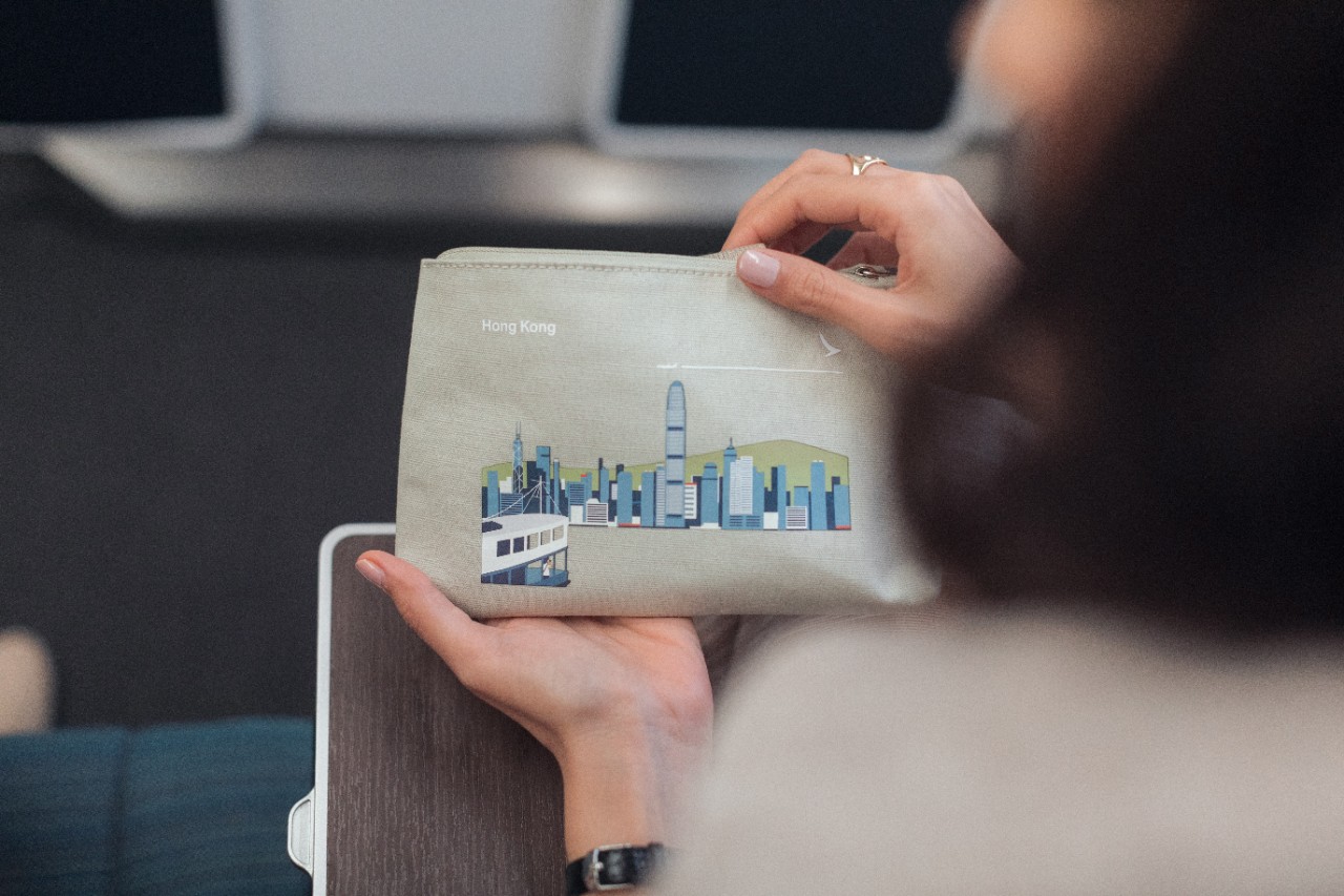 Premium Economy_Amenity Kit